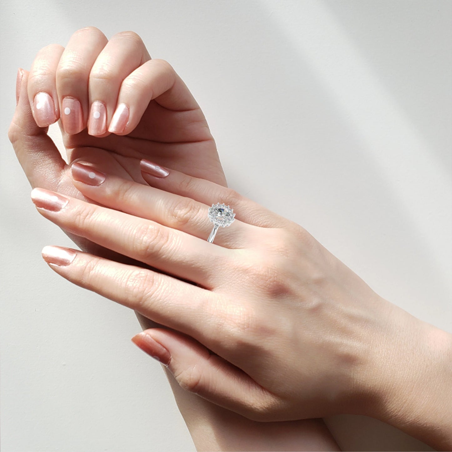 amorette heart shape halo ring