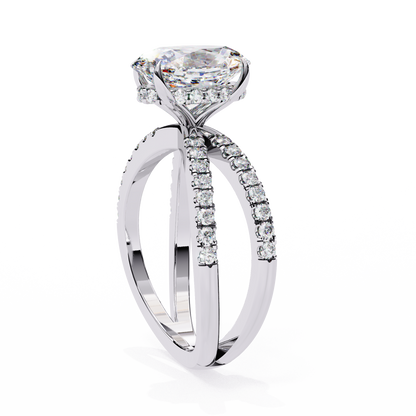 val Pavé Crisscross Lab Grown Diamond Ring