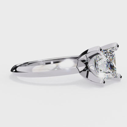 Valeria Princess Classic Ring